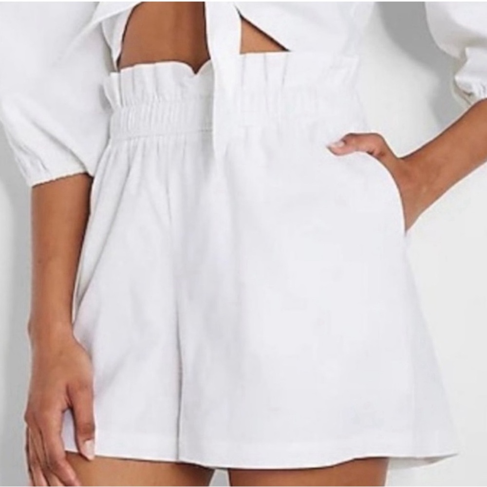 Express white linen shorts S